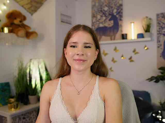 EmilyBlake webcam