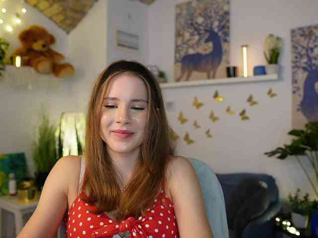 EmilyBlake webcam