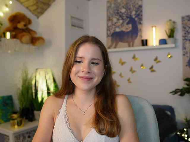 EmilyBlake webcam
