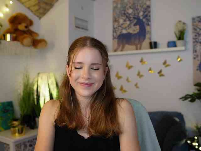 EmilyBlake webcam