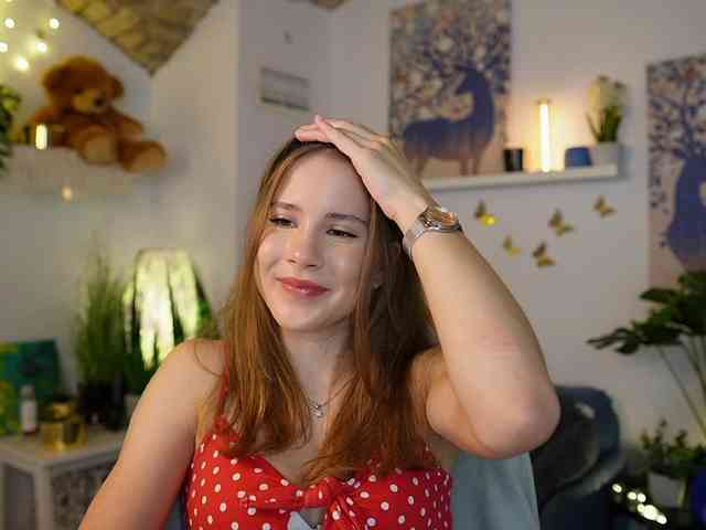 EmilyBlake webcam