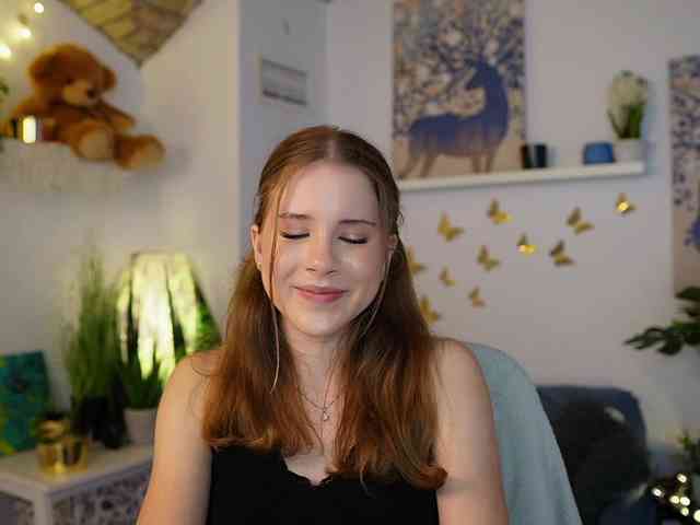 EmilyBlake webcam