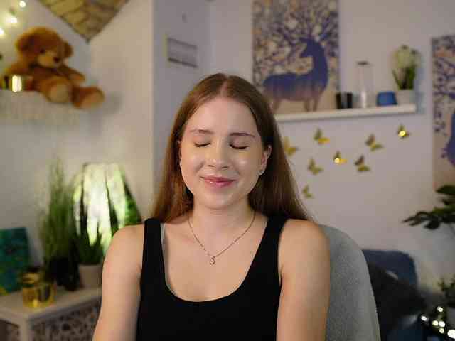 EmilyBlake webcam