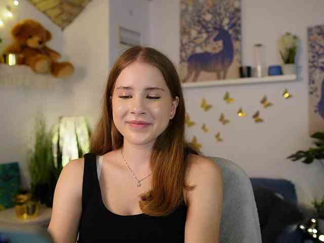 EmilyBlake webcam