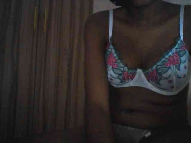 Petite-sally webcam