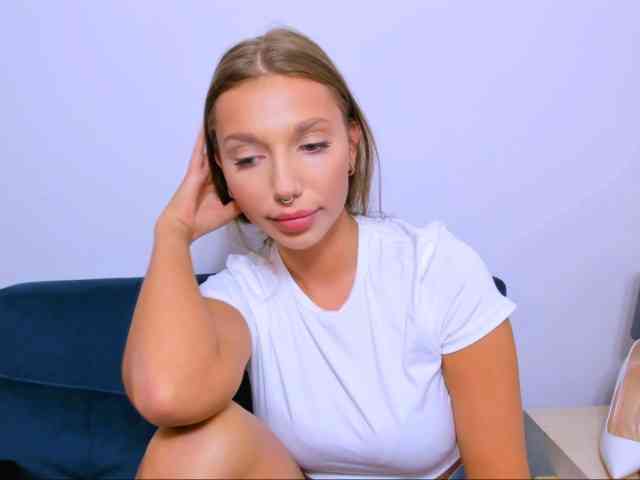 EmmaAngel webcam