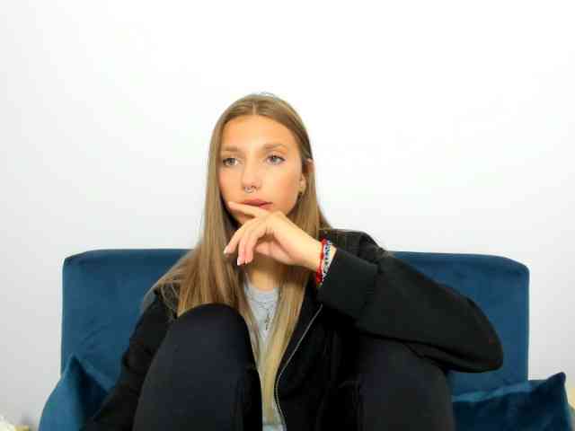 webcam masturbation EmmaAngel