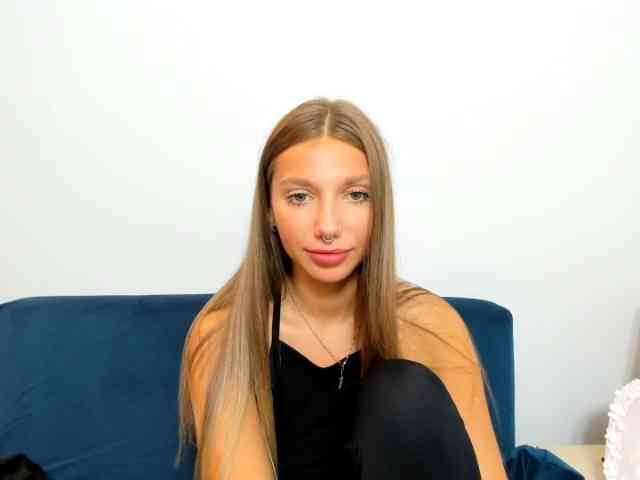 EmmaAngel webcam