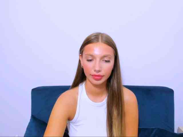 EmmaAngel webcam
