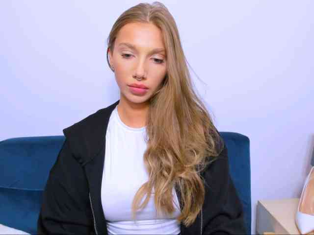 EmmaAngel webcam