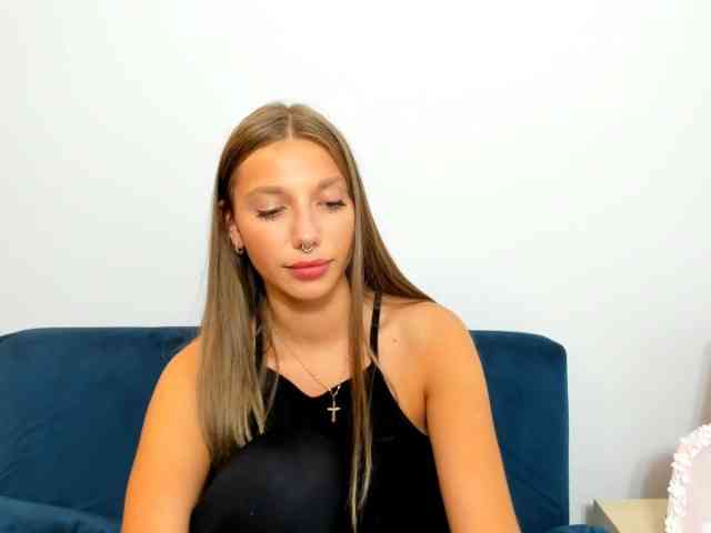 EmmaAngel webcam