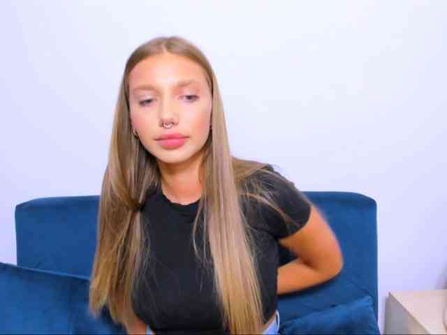 EmmaAngel webcam