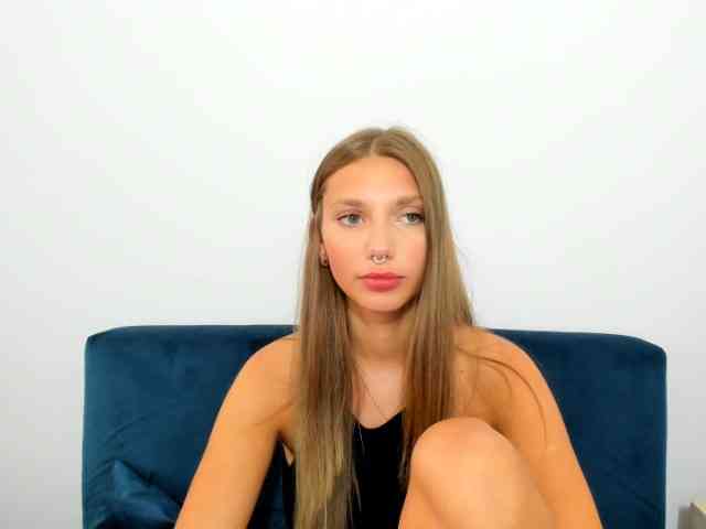 EmmaAngel webcam