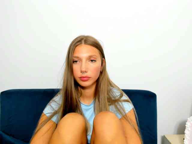 EmmaAngel webcam