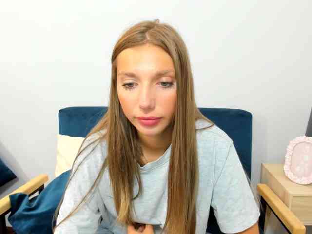 EmmaAngel webcam