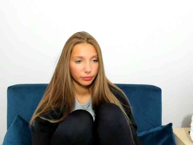 EmmaAngel webcam
