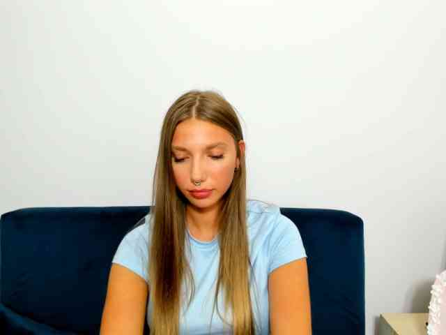 EmmaAngel webcam