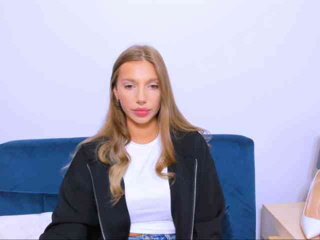 EmmaAngel webcam