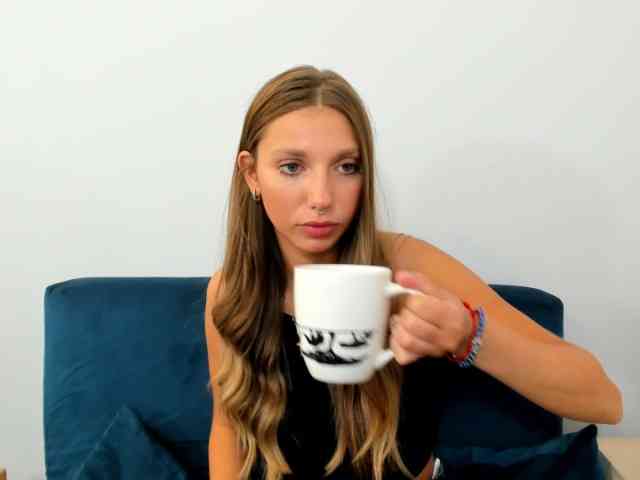 EmmaAngel webcam