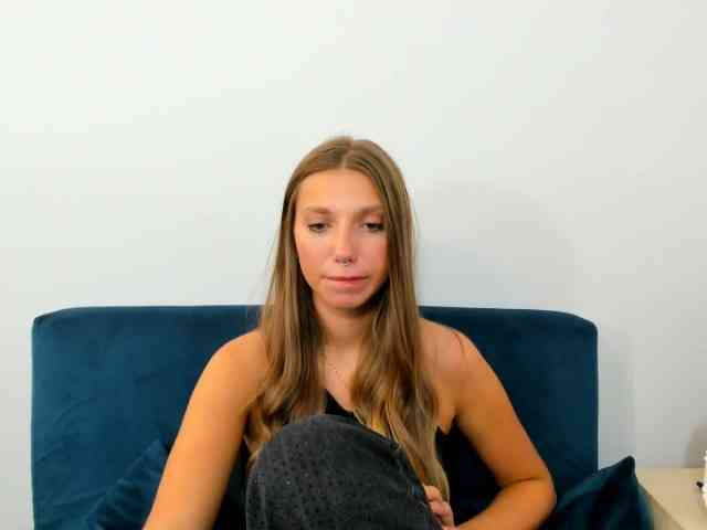 EmmaAngel webcam