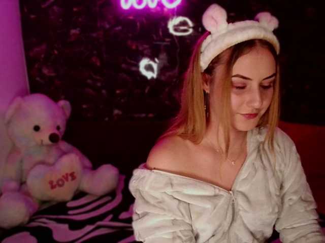 bettyy23 from BongaCams is Freechat