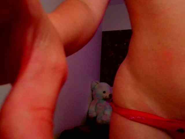 bettyy23 webcam