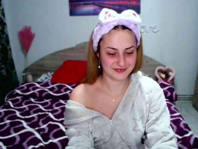 bettyy23 webcam