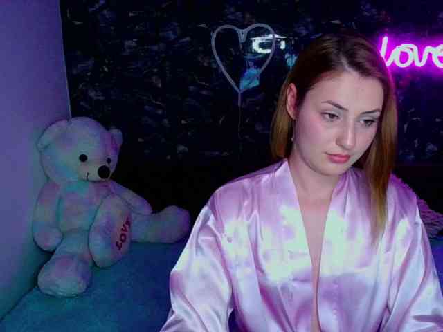 bettyy23 webcam