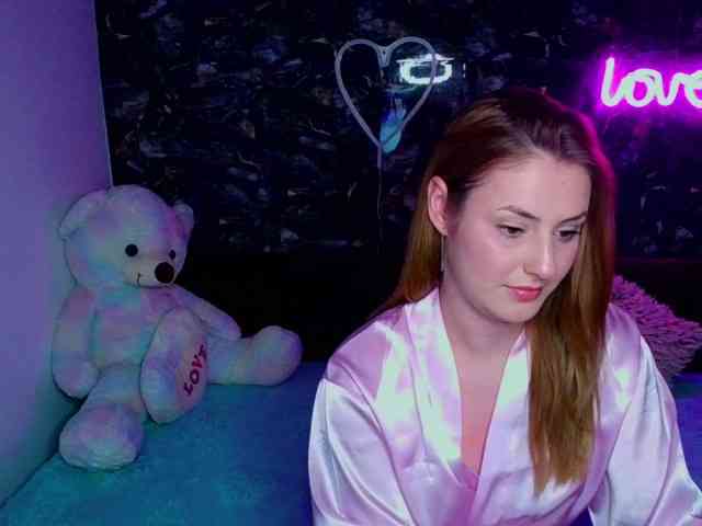 bettyy23 webcam
