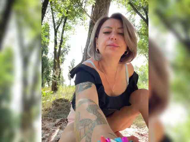 live videochat Milena-MilfaXXX