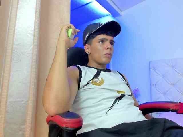 AlexCoxx