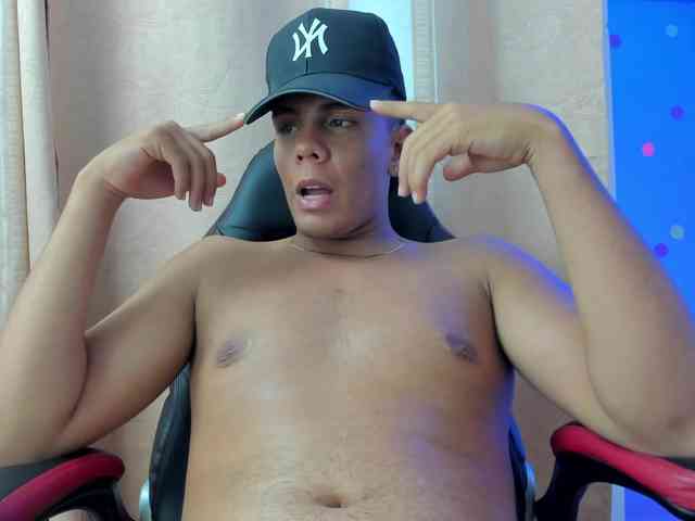 AlexCoxx