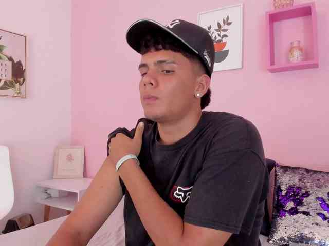 AlexCoxx