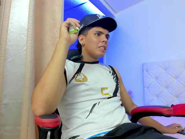 AlexCoxx