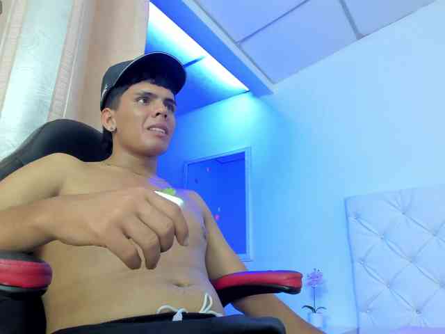 AlexCoxx