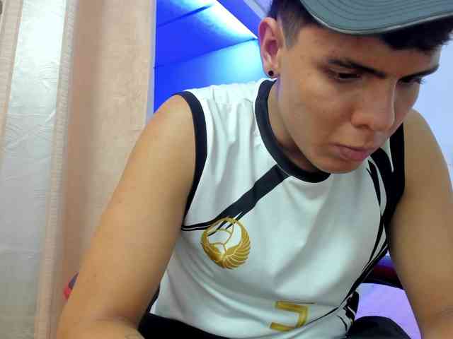 AlexCoxx