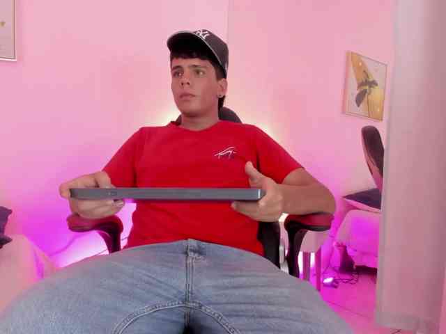 AlexCoxx