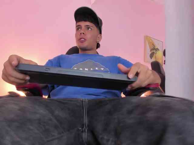 AlexCoxx