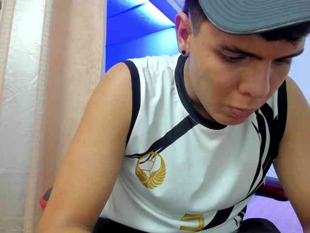 AlexCoxx