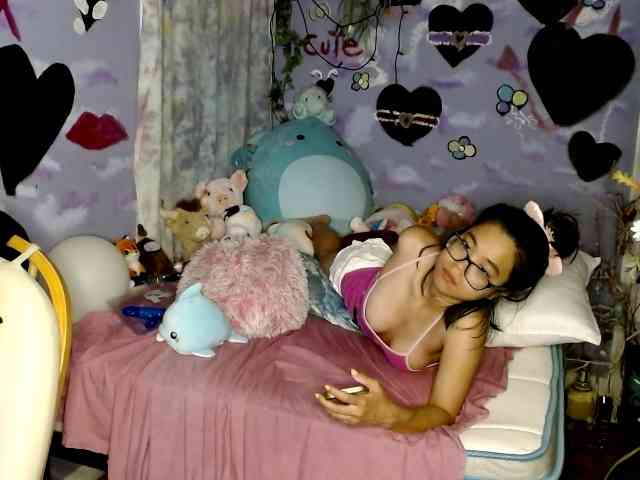 ikitty90 webcam