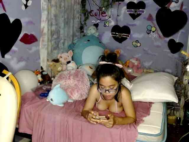 ikitty90 webcam