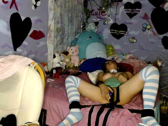 ikitty90 webcam