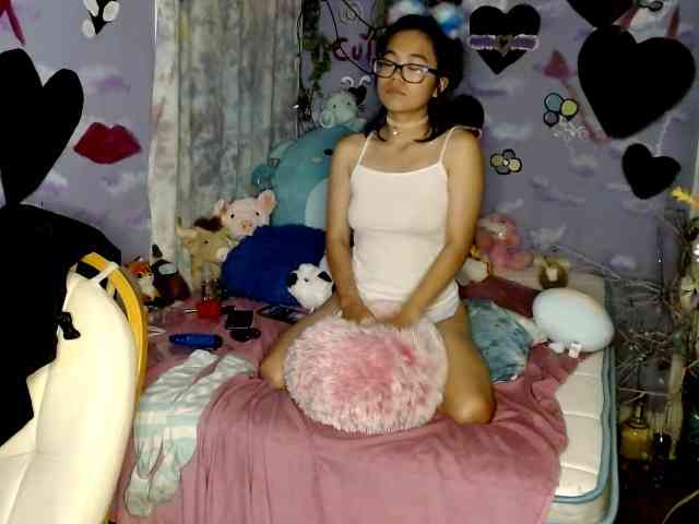 ikitty90 webcam