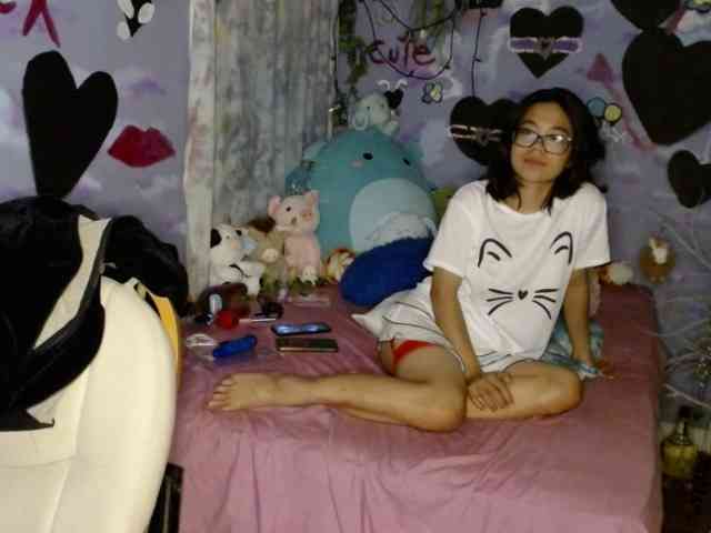 ikitty90 webcam