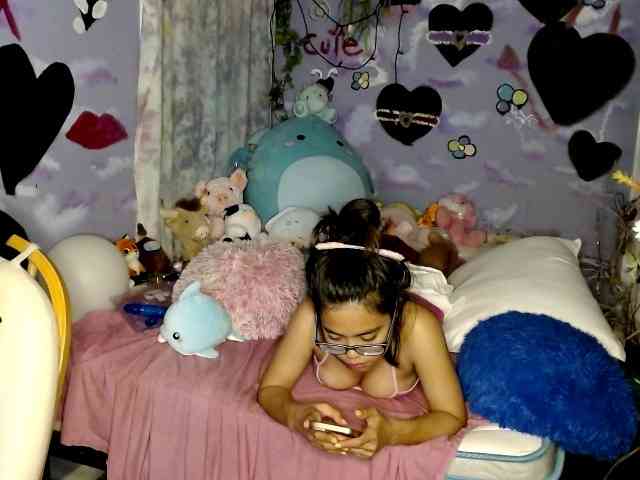 ikitty90 webcam