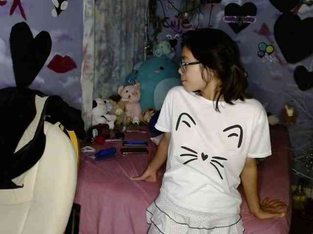 ikitty90 webcam