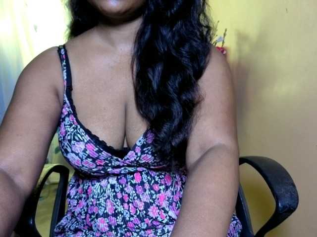 Explore BongaCams's Scarlaterose scarlaterose from BongaCams