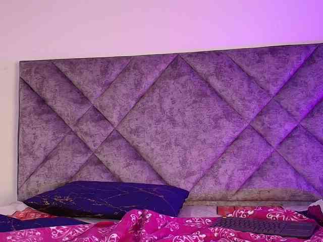 chat naked TatianaDamian