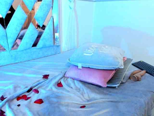 Kiara-Smith webcam