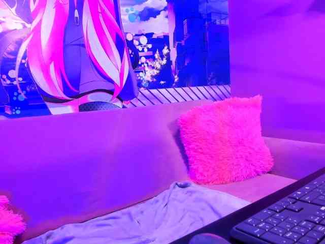 Kiara-Smith webcam